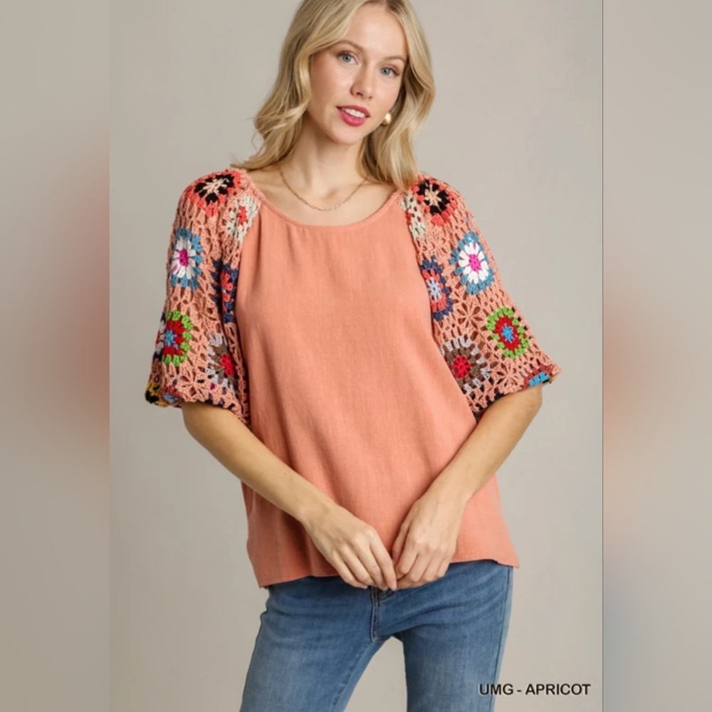 Umgee Crochet Sleeve Top In Apricot. NWT